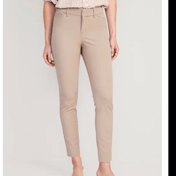 Mid-Rise Pixie Skinny Ankle Pants- NEVER WORN - Picture 4 of 4